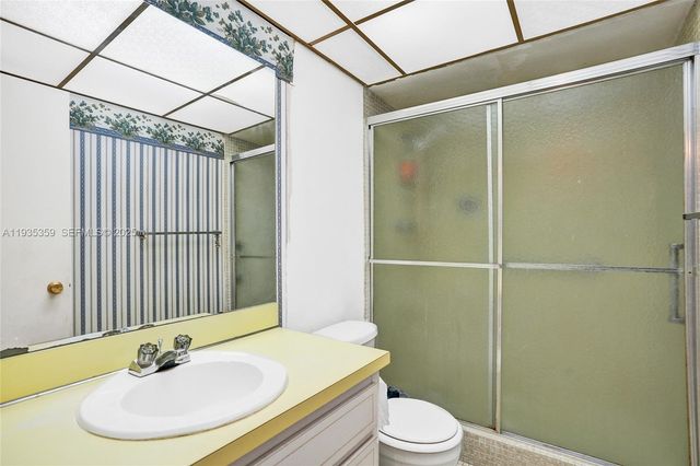 2800 NW 47th Ter 202A, Lauderdale Lakes, FL 33313