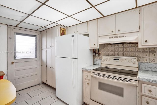 2800 NW 47th Ter 202A, Lauderdale Lakes, FL 33313