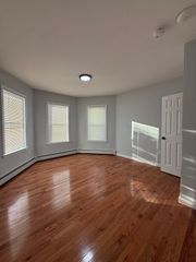 7878 Hollis St 3, Worcester, MA 01610