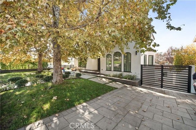 515 La Loma Rd, Glendale, CA 91206