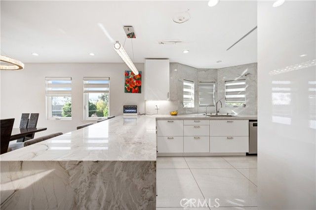 515 La Loma Rd, Glendale, CA 91206