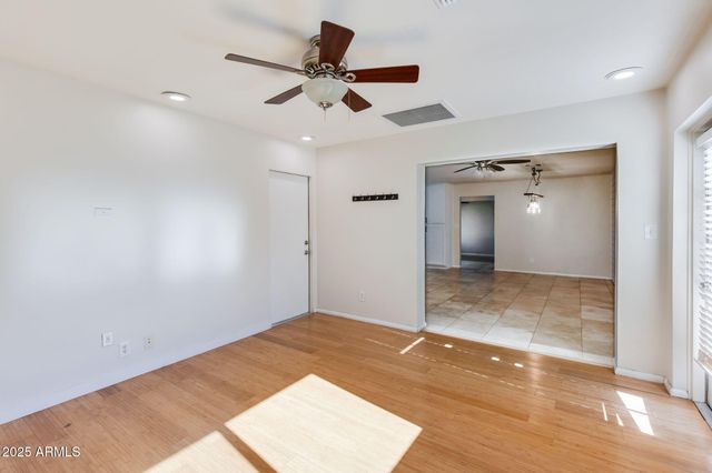 3961 E BECKER Lane, Phoenix, AZ 85028