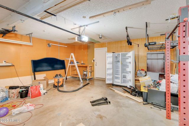 3961 E BECKER Lane, Phoenix, AZ 85028