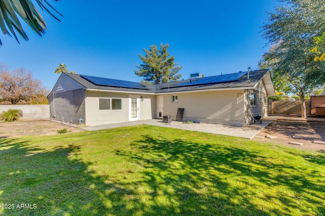 3961 E BECKER Lane, Phoenix, AZ 85028