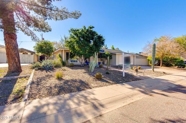 3961 E BECKER Lane, Phoenix, AZ 85028