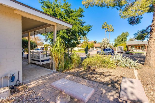 3961 E BECKER Lane, Phoenix, AZ 85028