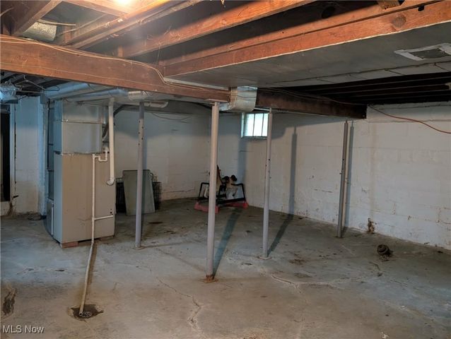 807 W 21st Street, Lorain, OH 44052