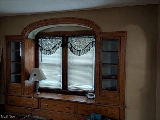 807 W 21st Street, Lorain, OH 44052