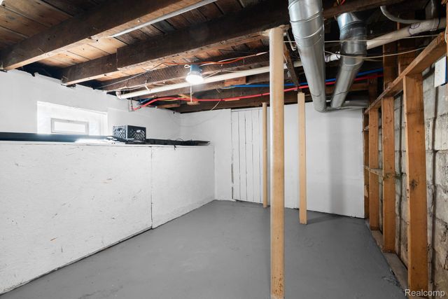 72 Gratiot Avenue, Mt. Clemens, MI 48043