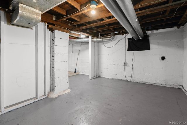 72 Gratiot Avenue, Mt. Clemens, MI 48043