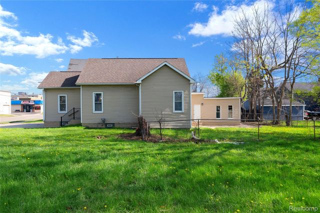 72 Gratiot Avenue, Mt. Clemens, MI 48043