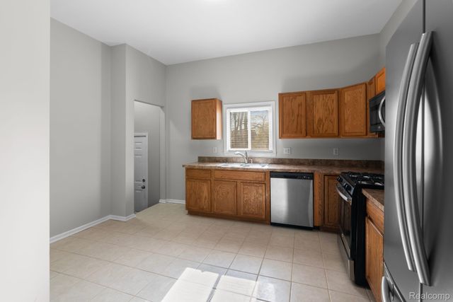 72 Gratiot Avenue, Mt. Clemens, MI 48043