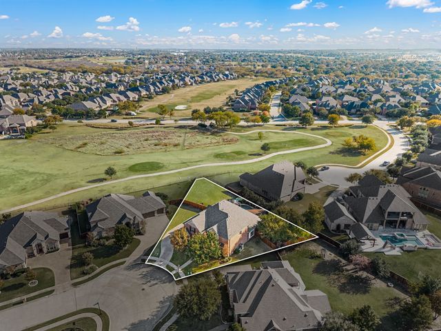 2401 Strathfield Lane, Trophy Club, TX 76262