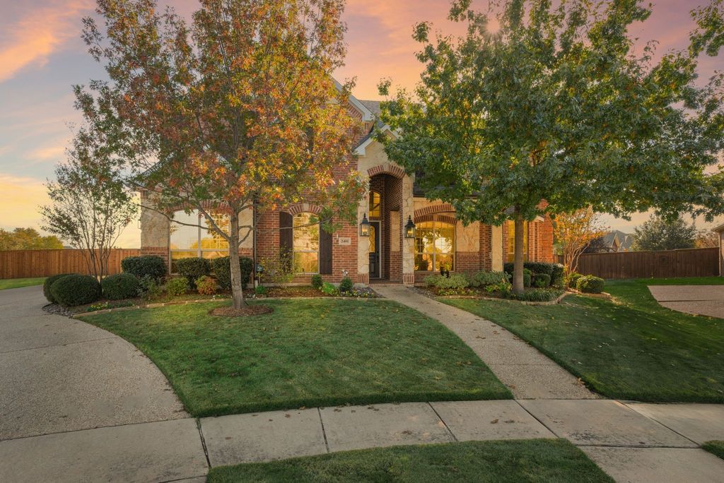 2401 Strathfield Lane, Trophy Club, TX 76262