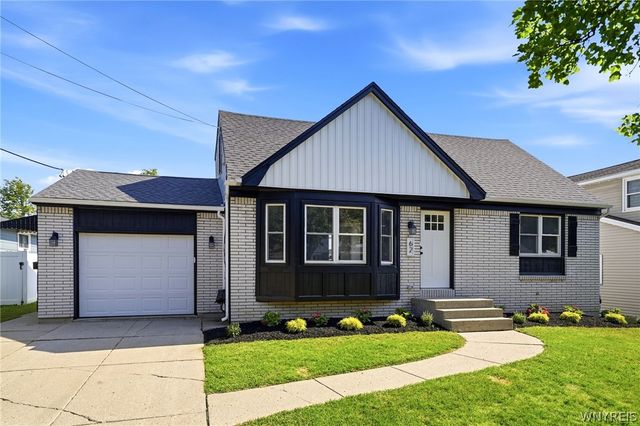 62 Camner Avenue, Lancaster, NY 14086