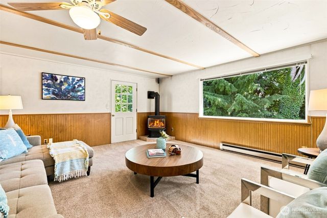 11834 18th Avenue SW, Burien, WA 98146