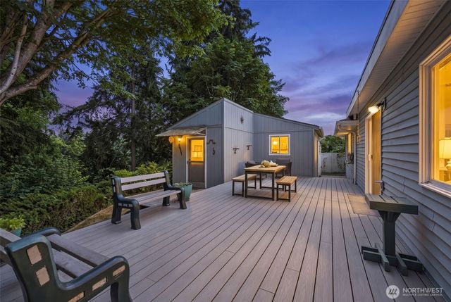 11834 18th Avenue SW, Burien, WA 98146