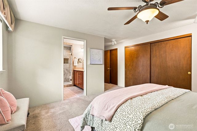 11834 18th Avenue SW, Burien, WA 98146