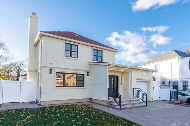 7662 174th Street, Fresh Meadows, NY 11366