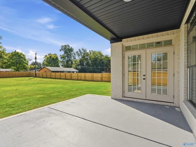 107 Willowbrook Street, Decatur, AL 35603