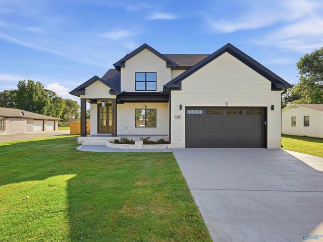 107 Willowbrook Street, Decatur, AL 35603
