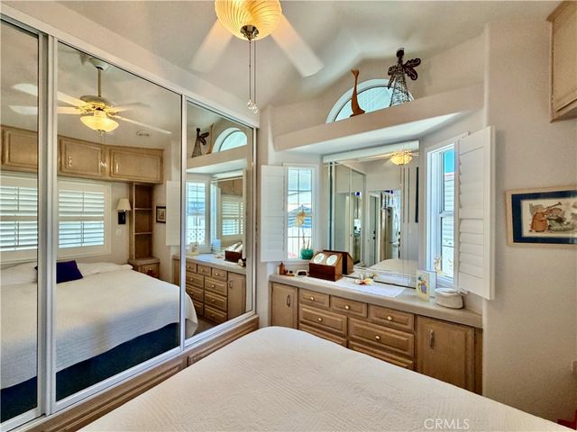 1295 S Cawston Avenue 327, Hemet, CA 92545
