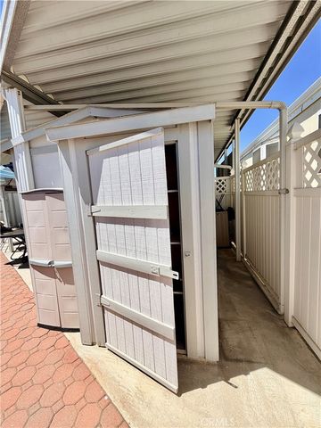 1295 S Cawston Avenue 327, Hemet, CA 92545