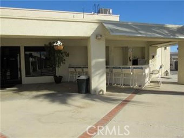 1295 S Cawston Avenue 327, Hemet, CA 92545