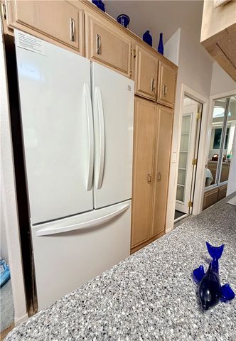 1295 S Cawston Avenue 327, Hemet, CA 92545