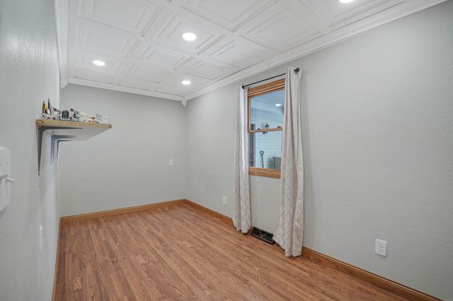 409 Broadway Street, Morrison, IA 50657