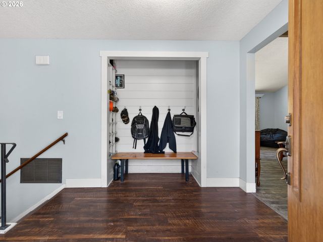 18316 Ne 50TH Ave, Vancouver, WA 98686
