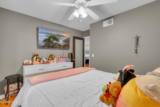 5758 CASTLE Way, El Paso, TX 79932