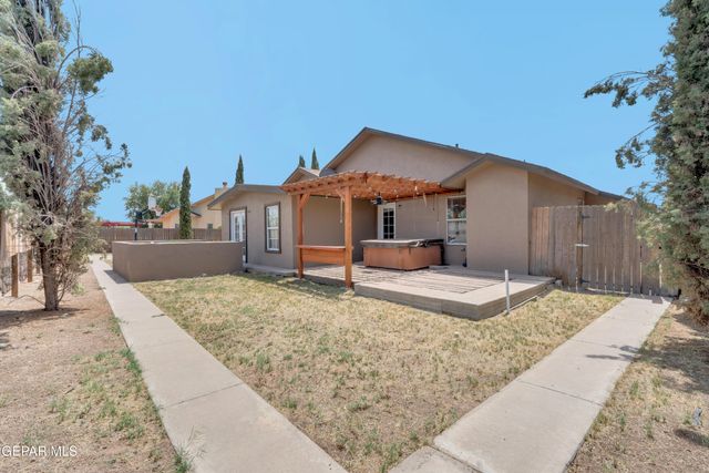 5758 CASTLE Way, El Paso, TX 79932