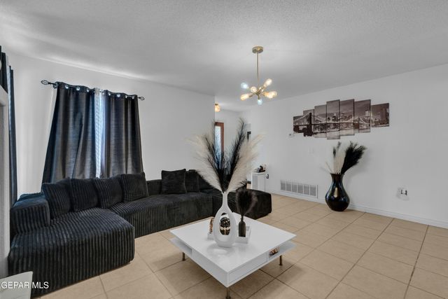 5758 CASTLE Way, El Paso, TX 79932