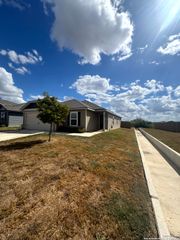 12166 Parish Divide, San Antonio, TX 78252