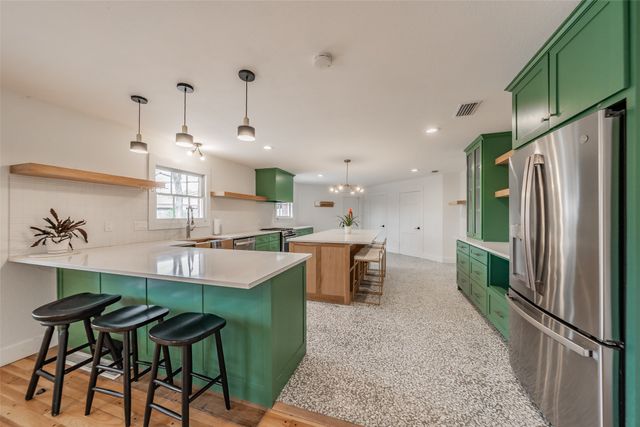 5917 Jacqueline Road, Fort Worth, TX 76112