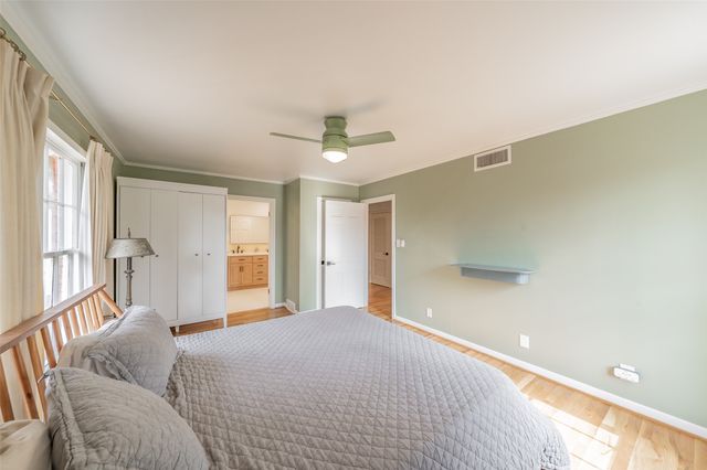 5917 Jacqueline Road, Fort Worth, TX 76112