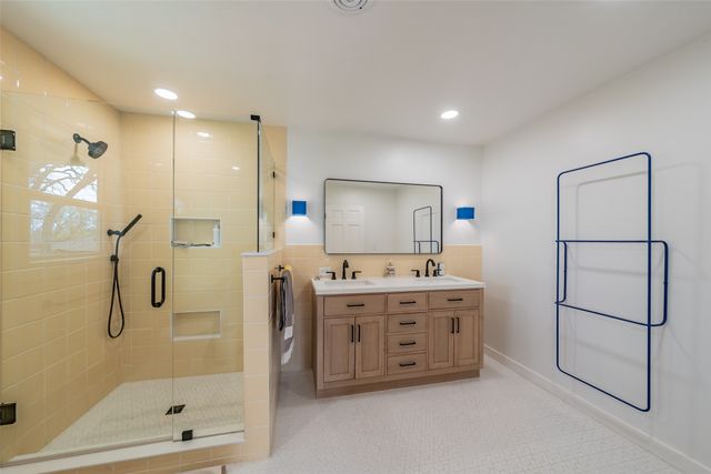 5917 Jacqueline Road, Fort Worth, TX 76112