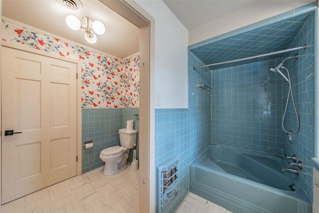 5917 Jacqueline Road, Fort Worth, TX 76112