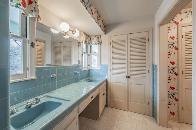 5917 Jacqueline Road, Fort Worth, TX 76112