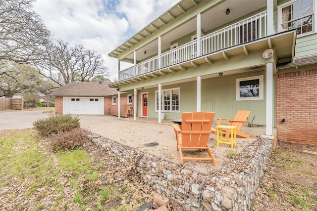 5917 Jacqueline Road, Fort Worth, TX 76112