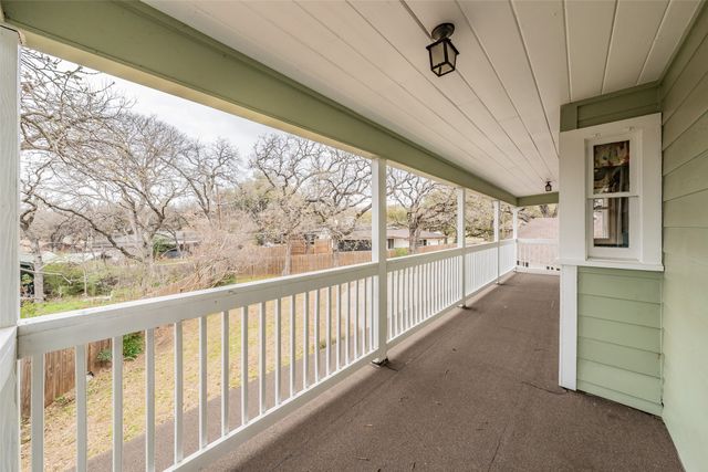 5917 Jacqueline Road, Fort Worth, TX 76112