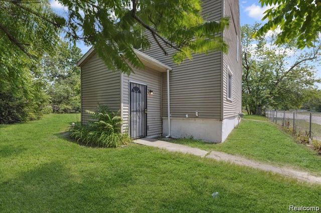 3140 Moore Street, Inkster, MI 48141