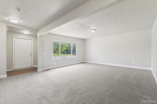 3140 Moore Street, Inkster, MI 48141