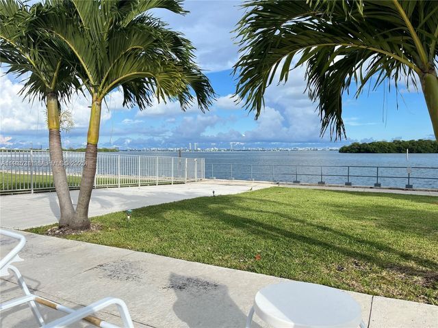 880 NE 69th St 14H, Miami, FL 33138