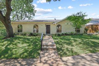 10801 Middle Knoll Drive, Dallas, TX 75238
