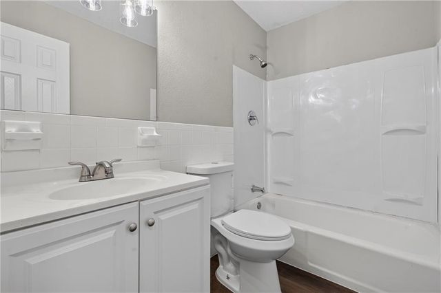 12001 E 57th Street, Kansas City, MO 64133