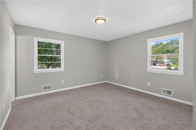 12001 E 57th Street, Kansas City, MO 64133