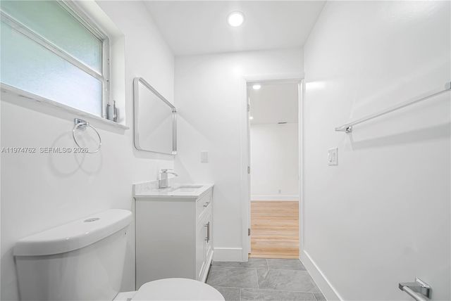 2106 Alfred Dr, Boynton Beach, FL 33426