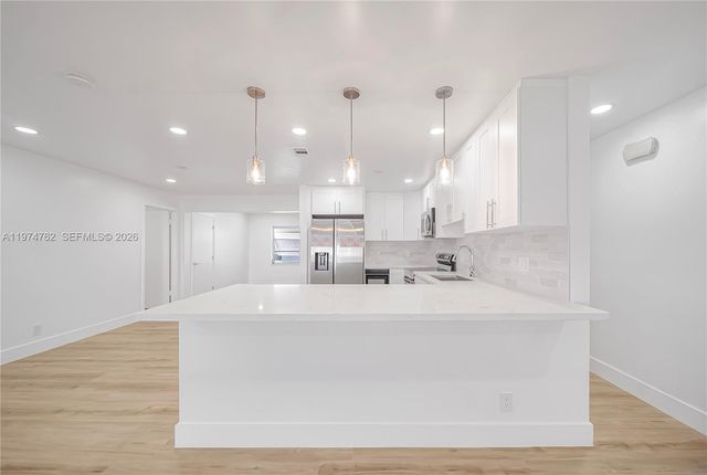 2106 Alfred Dr, Boynton Beach, FL 33426